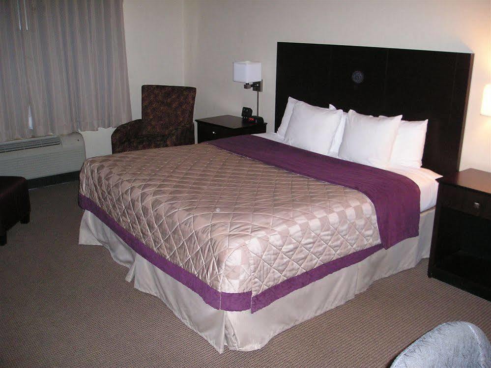 Four Points By Sheraton Milwaukee Airport Exteriér fotografie